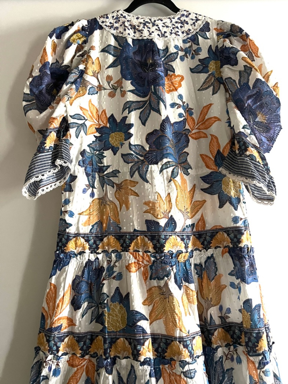 FARM Rio Off-White Floral Swiss Dot Beaded Tassels Maxi Dress Size Medium - Picture 11 of 13